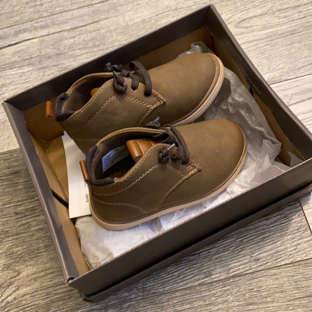 Worn once for photo shoot- Toddler Boys boots size 7 dress boots. From DSW